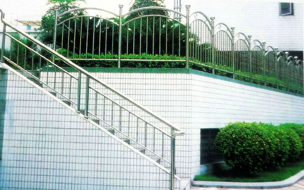 不锈钢栏杆围栏类型多种定制